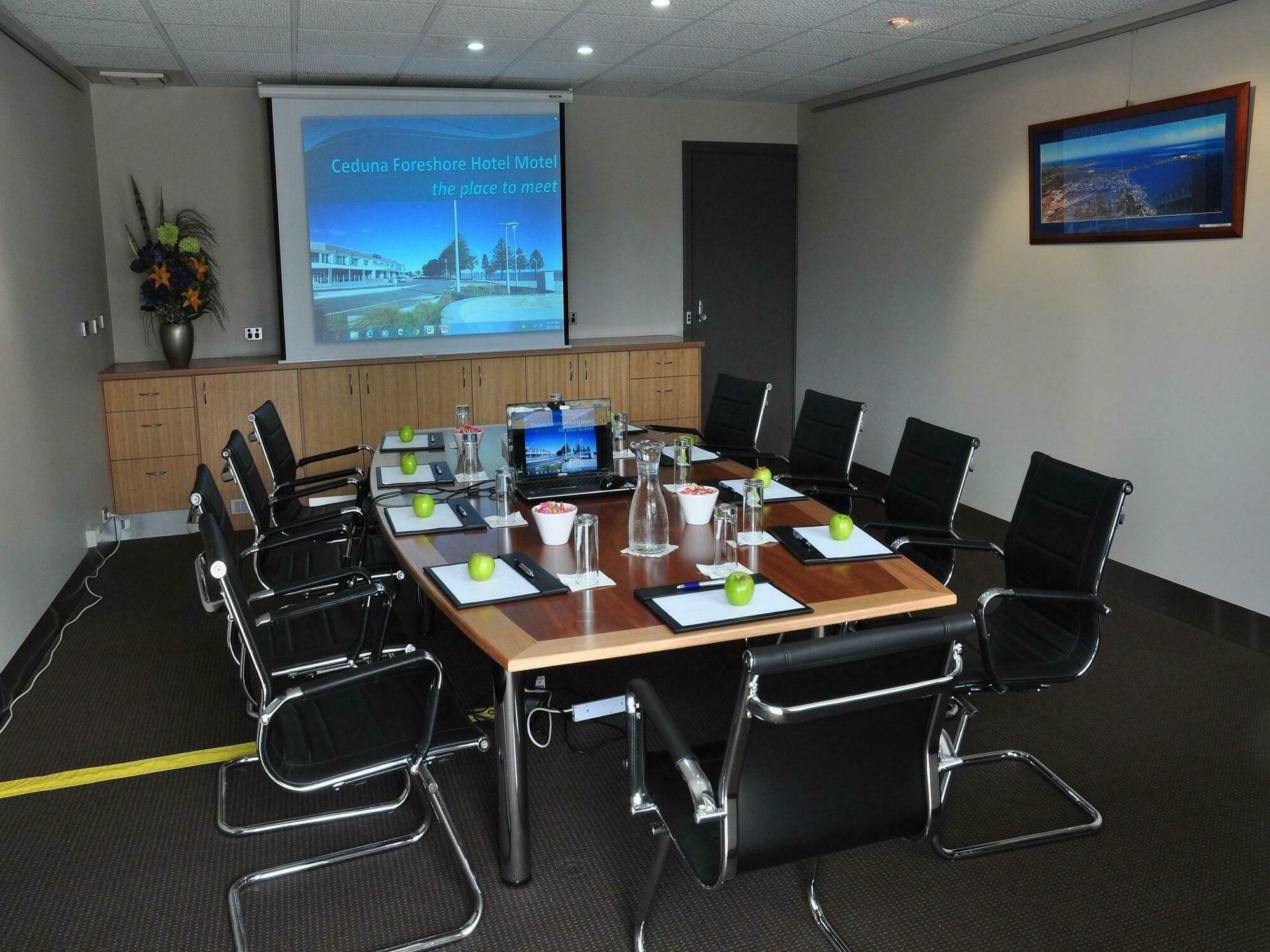 Ceduna Foreshore Hotel Motel Екстер'єр фото